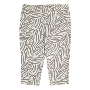 Chico's Cream Tan Zebra Print Pull On Capri Pant Pockets Stretch Vacation Safari